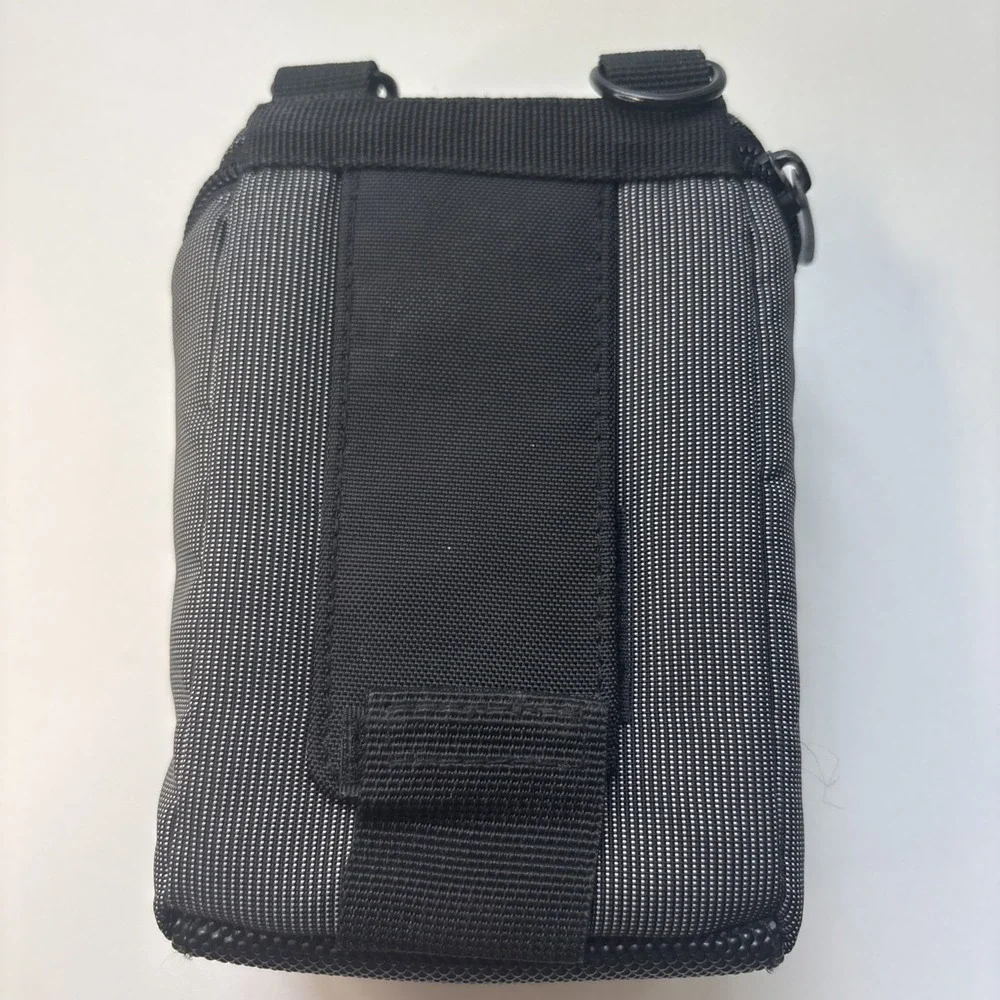 Case Logic Camera Case Crossbody Black Medium Size See pics